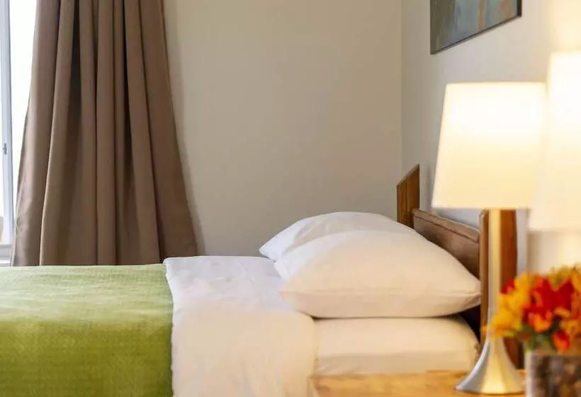 Wayside Motel Manitoulin