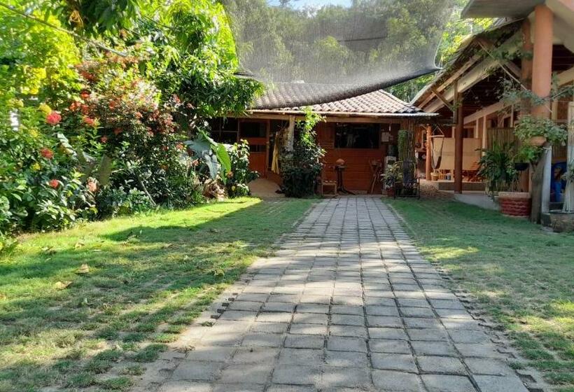 هاستل Casa Aldairis