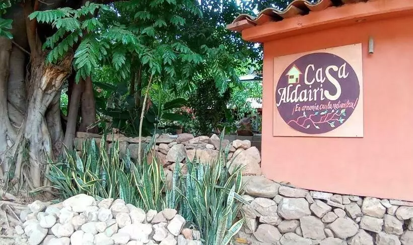 ユースホステル Casa Aldairis