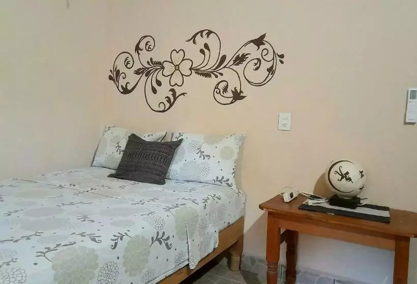 ユースホステル Casa Aldairis