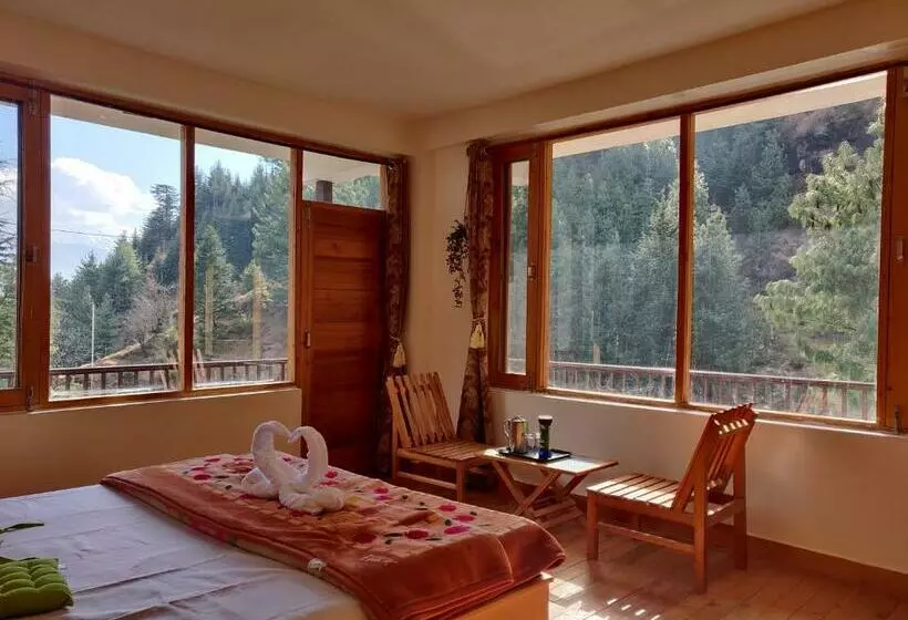 ベッドアンドブレックファースト Akasa Boutique Homestay