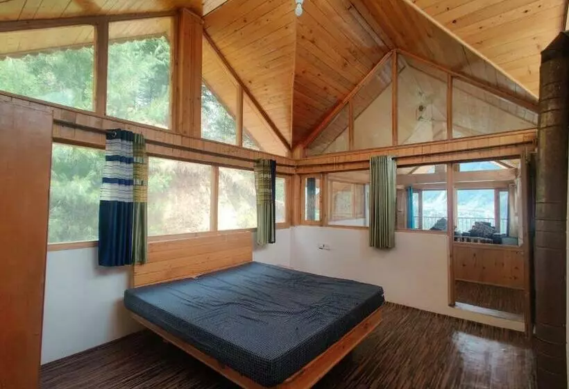 ベッドアンドブレックファースト Akasa Boutique Homestay