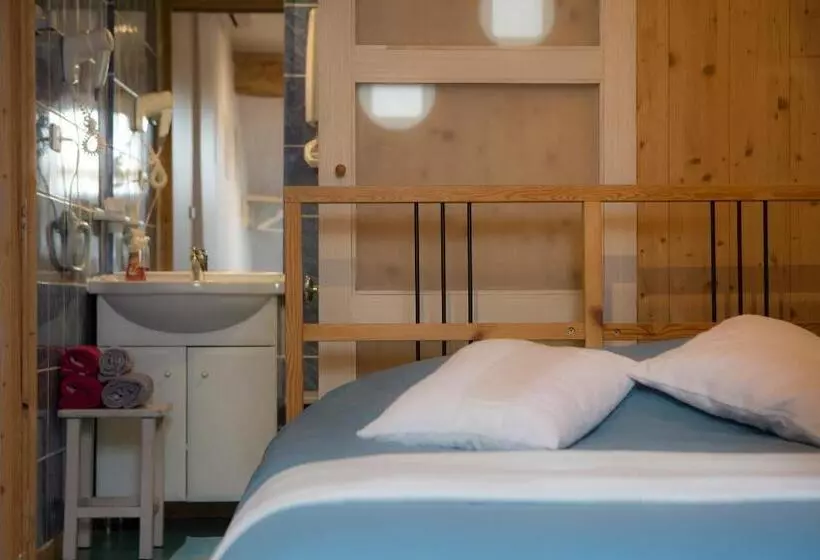 ベッドアンドブレックファースト Chambres D Hôtes Pom  Paille