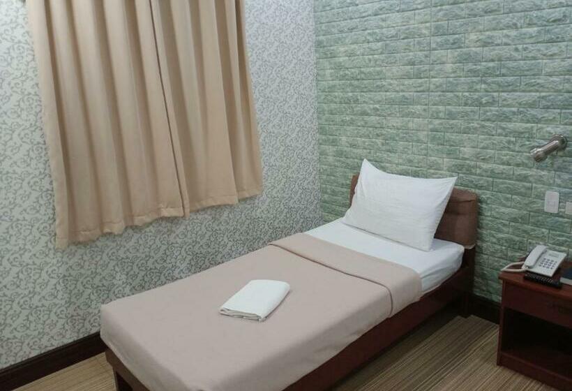 בית מלון כפרי Ab Star Suites