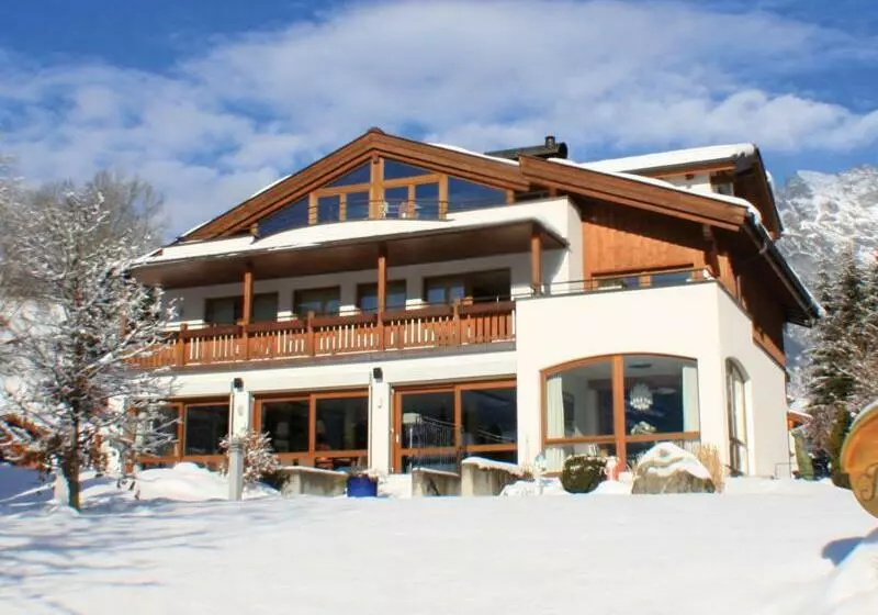 ホテル Chalet Panorama