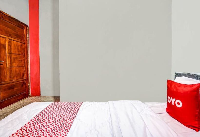 Szálloda Oyo 90799 Griyo Sonia