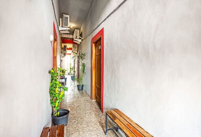 Szálloda Oyo 90799 Griyo Sonia