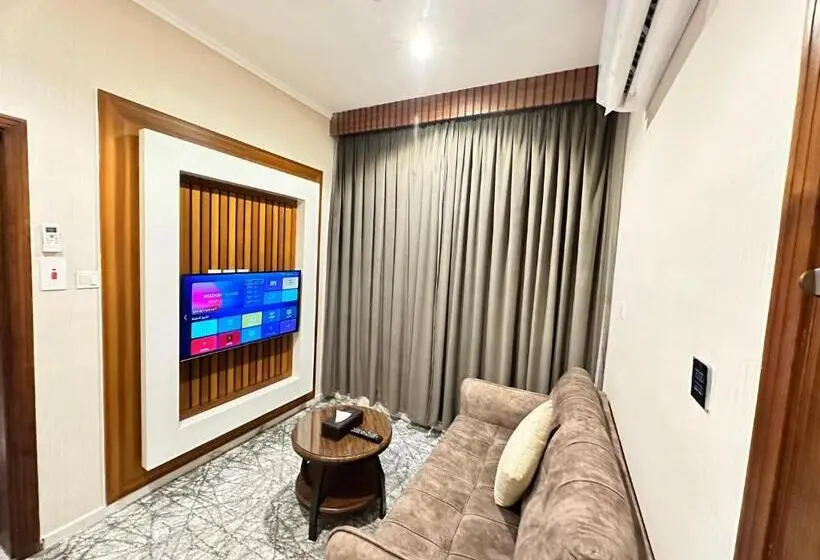 فندق حياة تاون املج 1