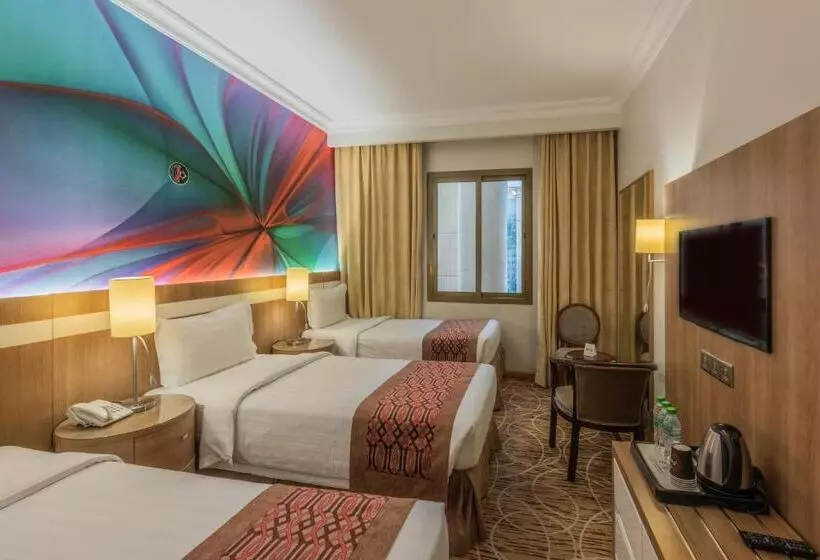 Hotelli Al Madina Golden