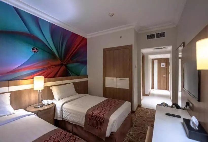 Hotelli Al Madina Golden