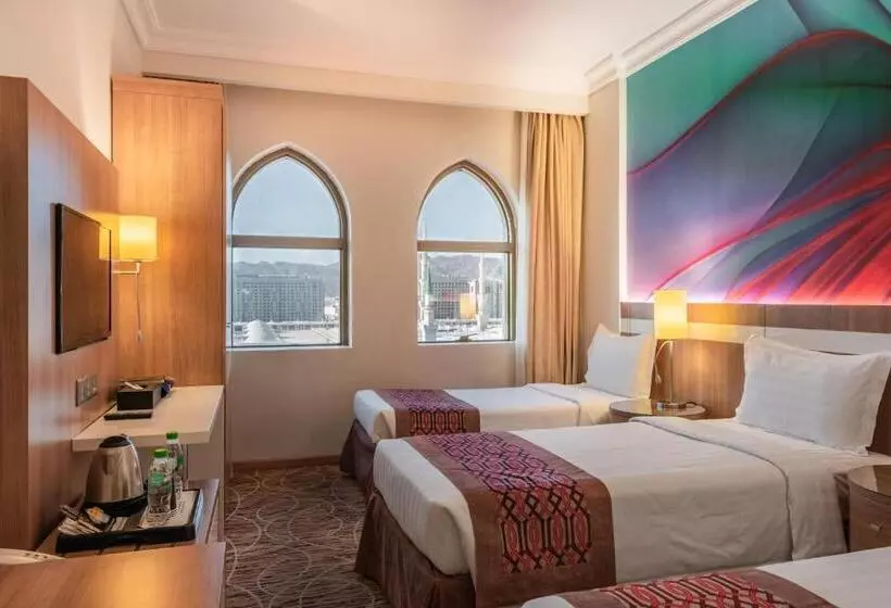 Hotelli Al Madina Golden