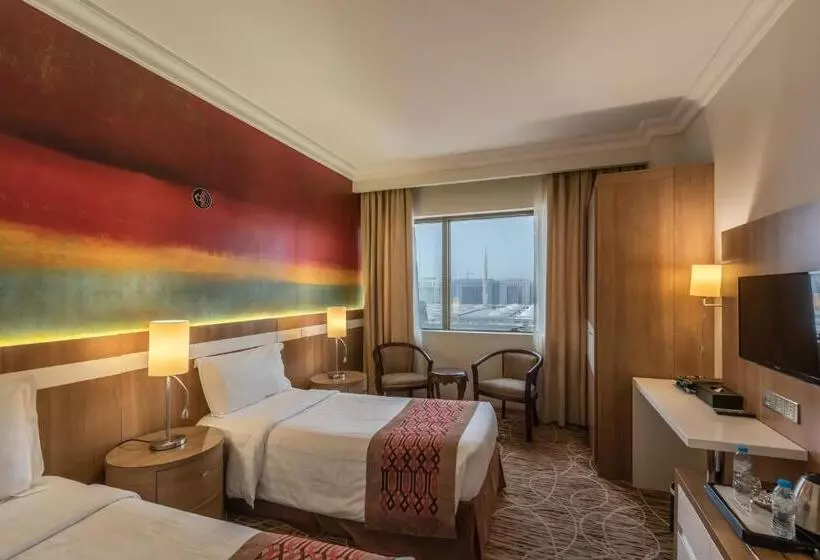Hotelli Al Madina Golden