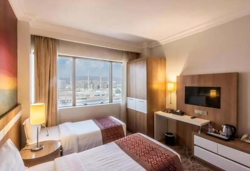 Hotelli Al Madina Golden