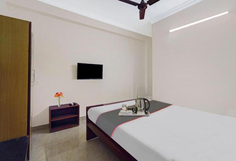 호텔 Collection O Arn Guest House Near Chennai International Airport