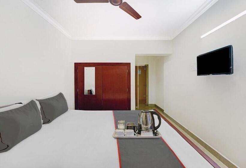 호텔 Collection O Arn Guest House Near Chennai International Airport