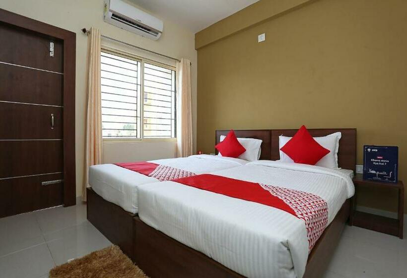 Hotelli Oyo 14285 Corporate Classic