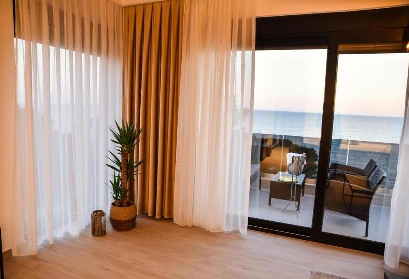 هتل Pino Boutique