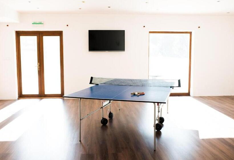 ペンション Penzión Salamander