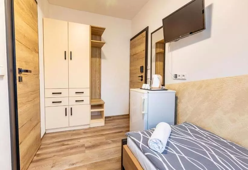 Majatalo Penzion Kormorán