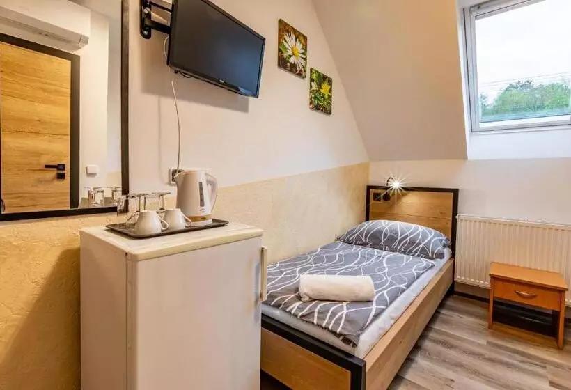 Majatalo Penzion Kormorán