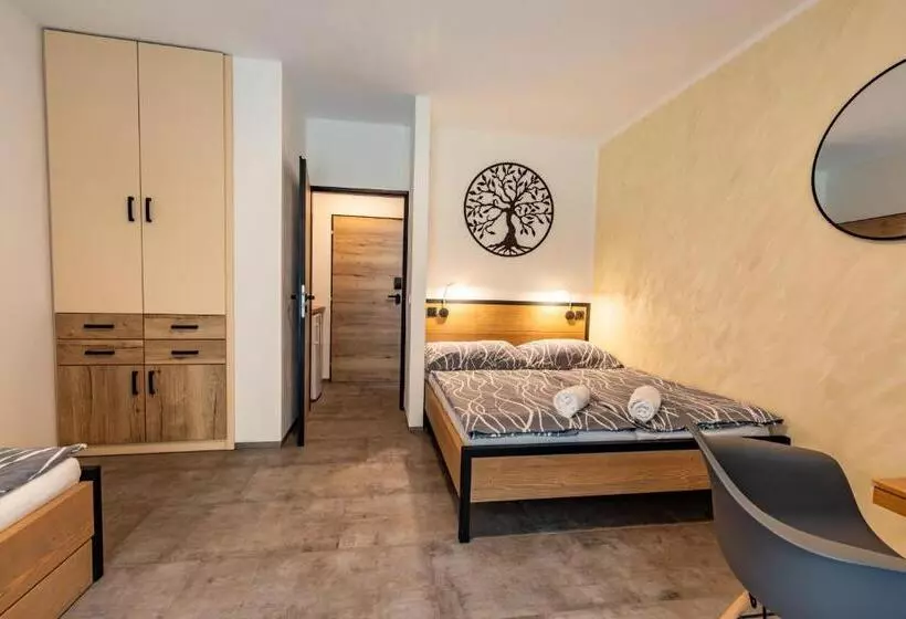 Majatalo Penzion Kormorán