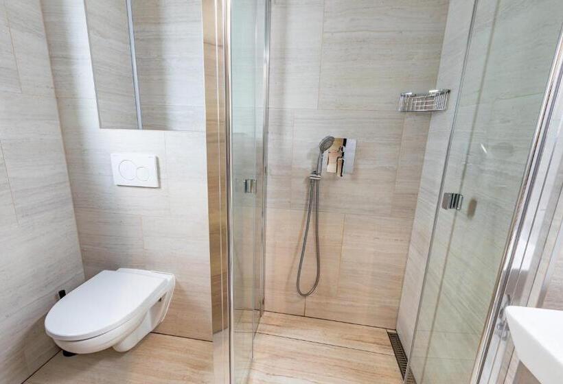 פנסיון Penzion Kormorán