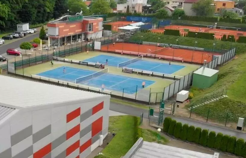 ペンション Tennishill Havířov
