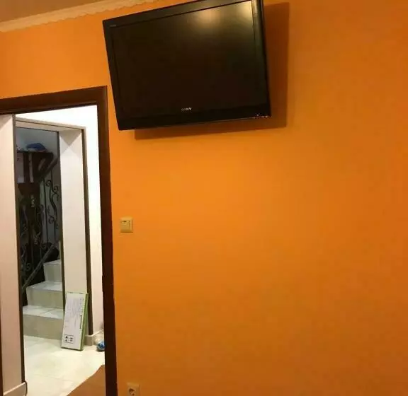 ペンション Zatishok Guest House