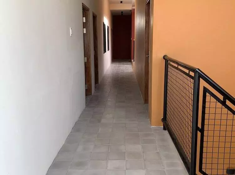 هتل Chi Hieu Homestay