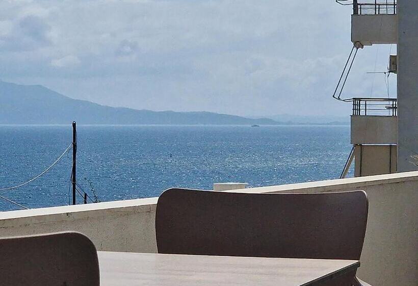 ホテル Joanna Suites