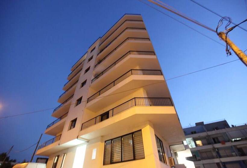 ホテル Joanna Suites