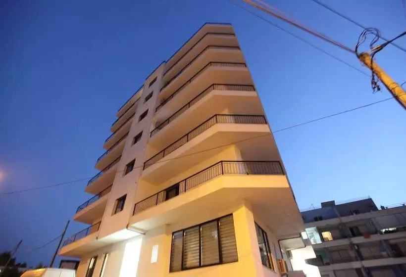 ホテル Joanna Suites