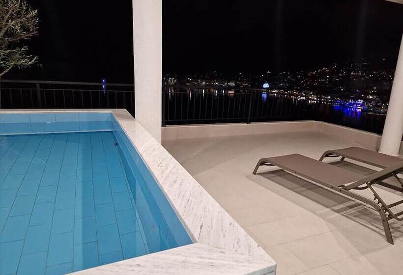 ホテル Joanna Suites