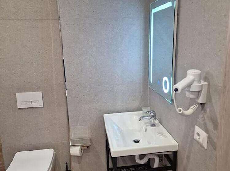 ホテル Joanna Suites