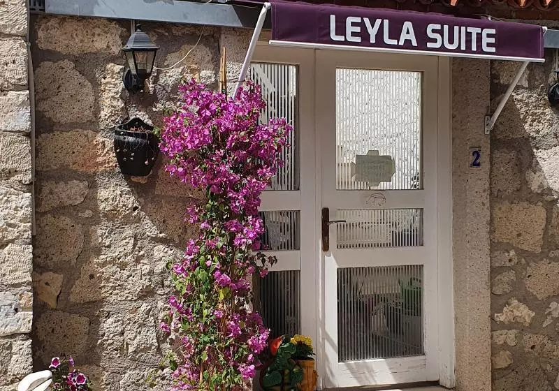 ホテル Leyla Suite