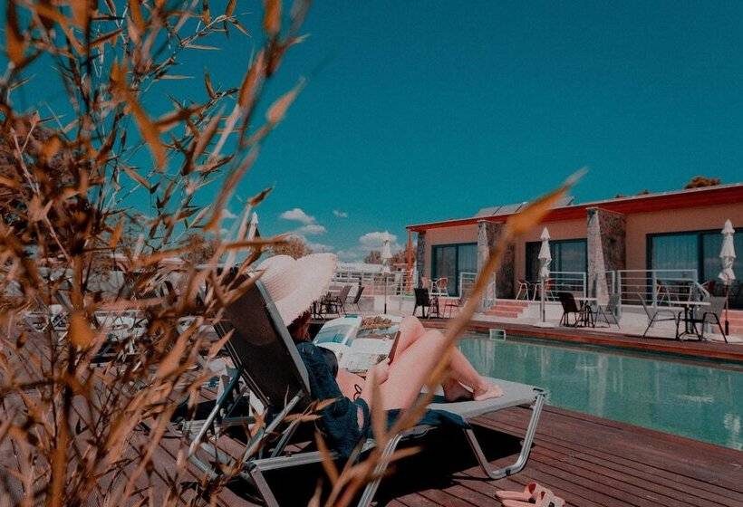 בית מלון כפרי Palacio Del Sol Luxury Apartments