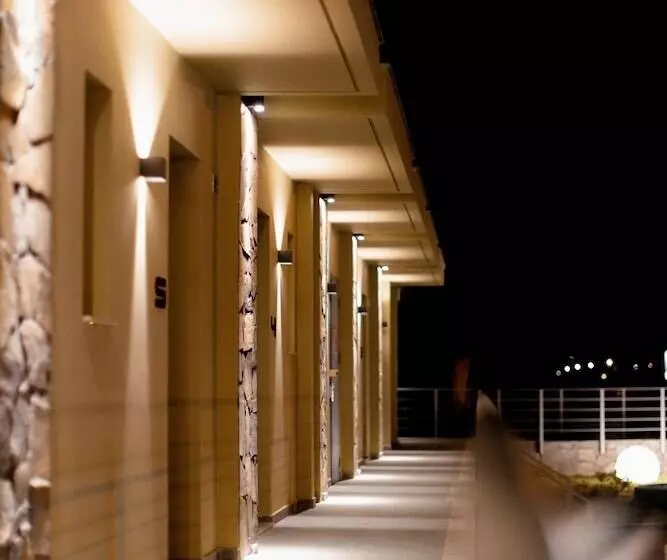 هتل Palacio Del Sol Luxury Apartments