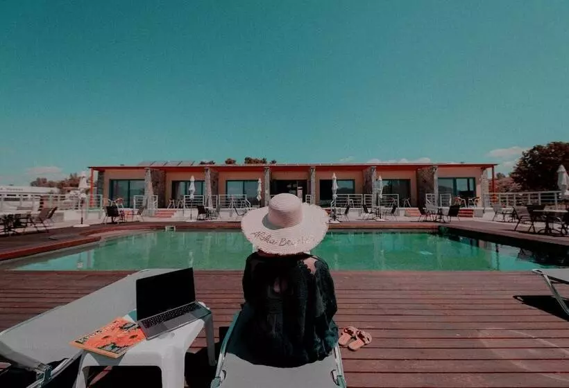 هتل Palacio Del Sol Luxury Apartments