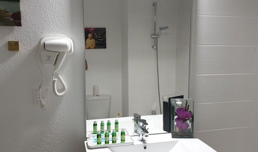 هتل Suite Jacuzzi