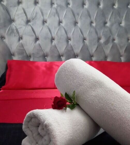 هتل Suite Jacuzzi