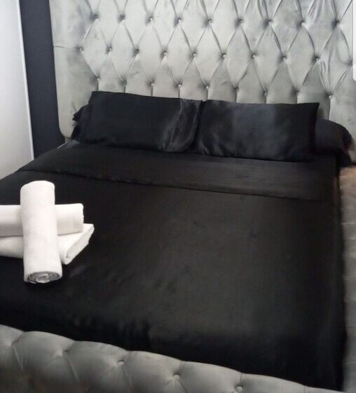 هتل Suite Jacuzzi