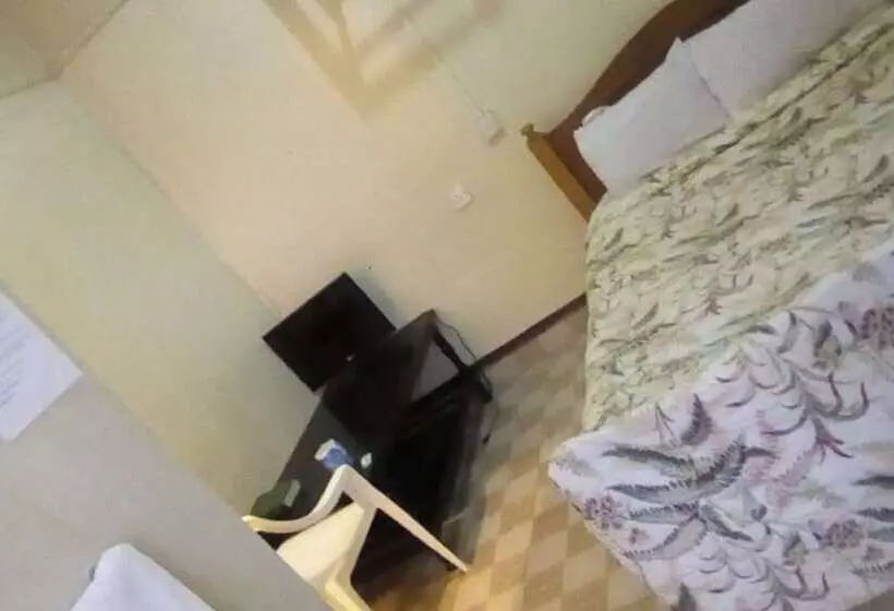 هتل Haqy Guest House