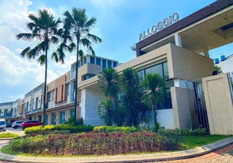 Hotelli Aloha Guest House   1 Male Only