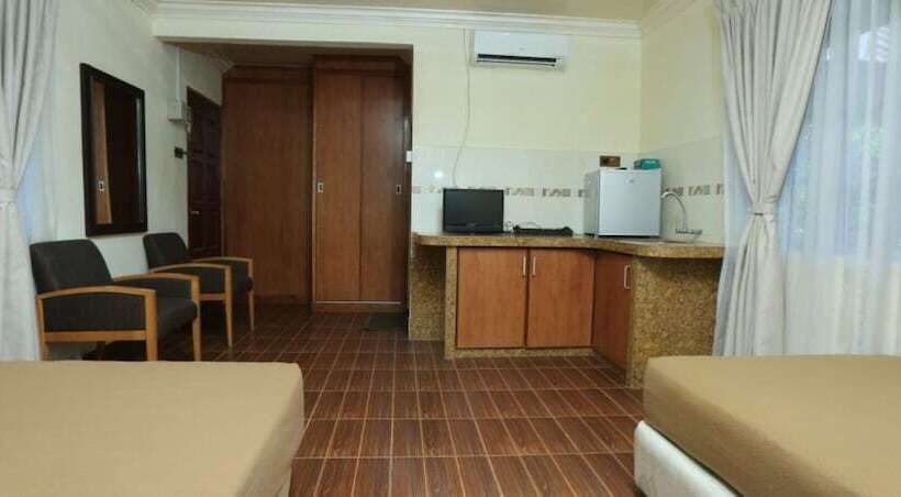 فندق Homestay Kampung Paya Guring By Oyo Rooms