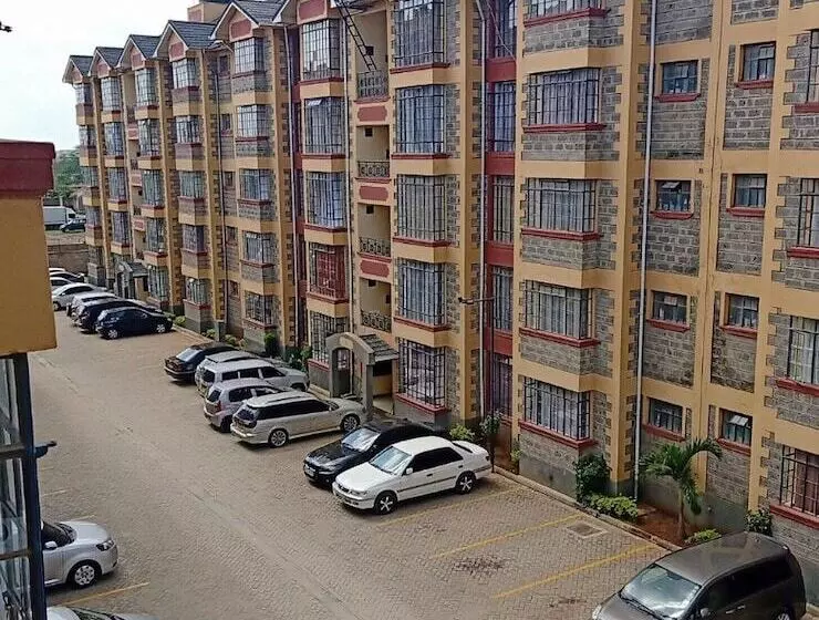 هتل Ishi Apartment