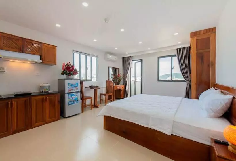 Hoàn Châu Luxury Hotel & Apartment