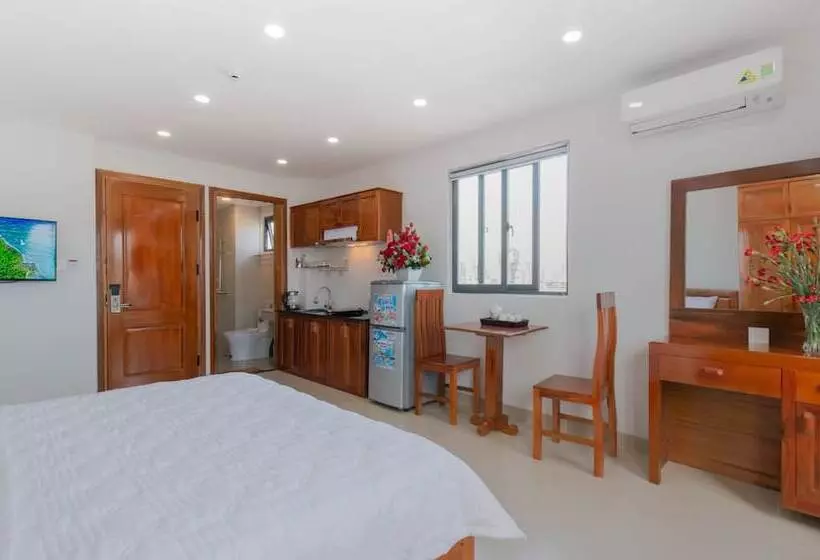 Hoàn Châu Luxury Hotel & Apartment