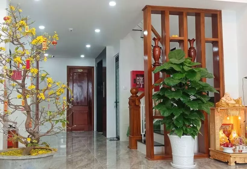 Hoàn Châu Luxury Hotel & Apartment