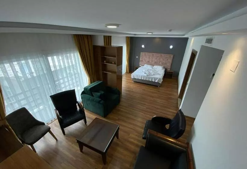 Askar Port Otel