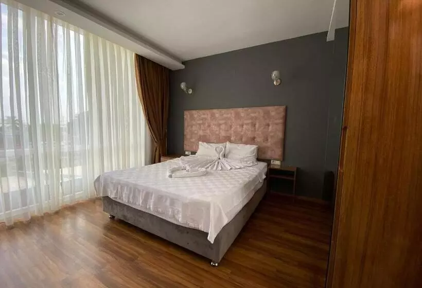 Askar Port Otel